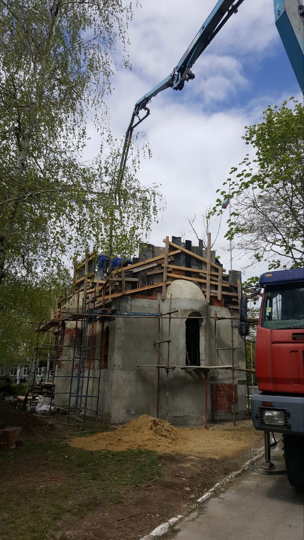 Груб строеж - Параклис